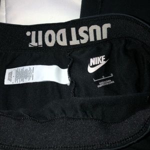 Women’s Nike leggings